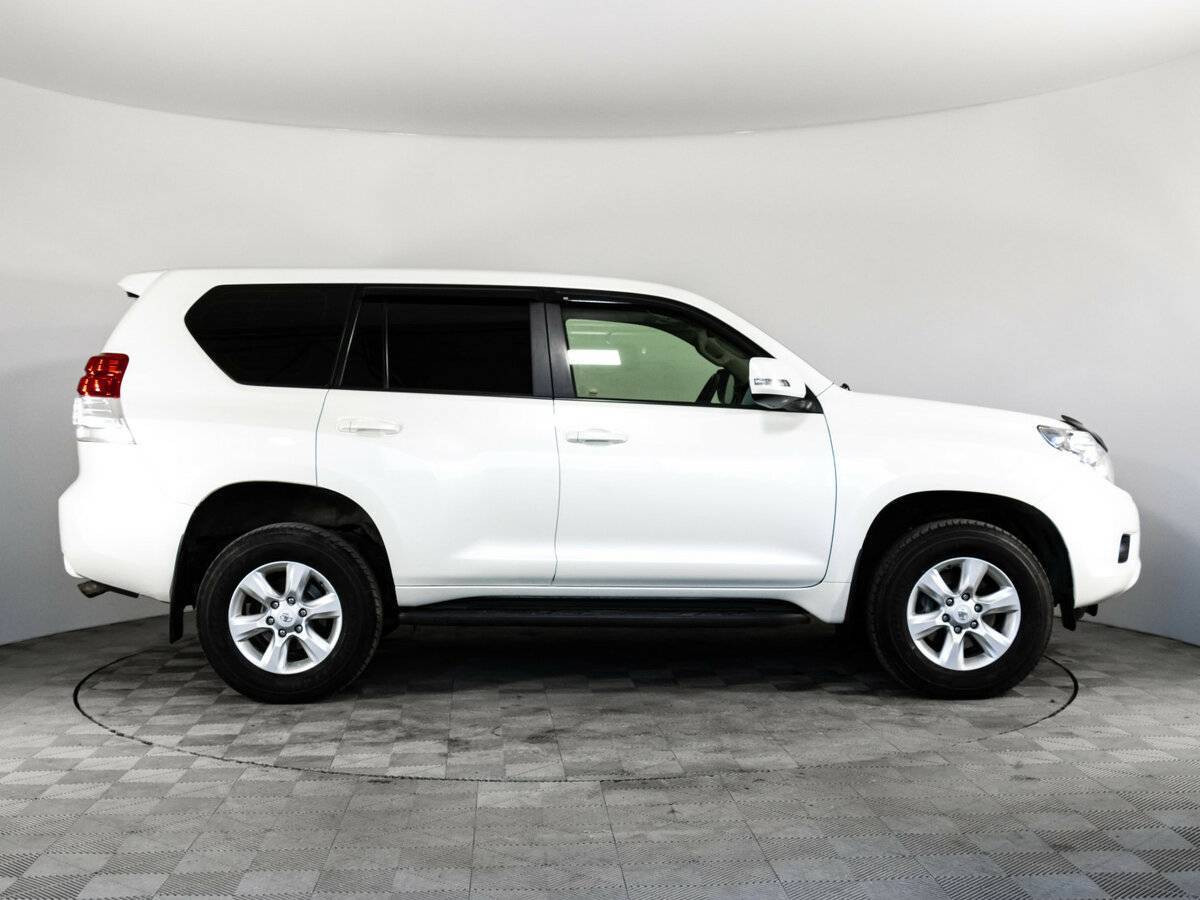 Toyota Land Cruiser Prado, 2013 - фото №4
