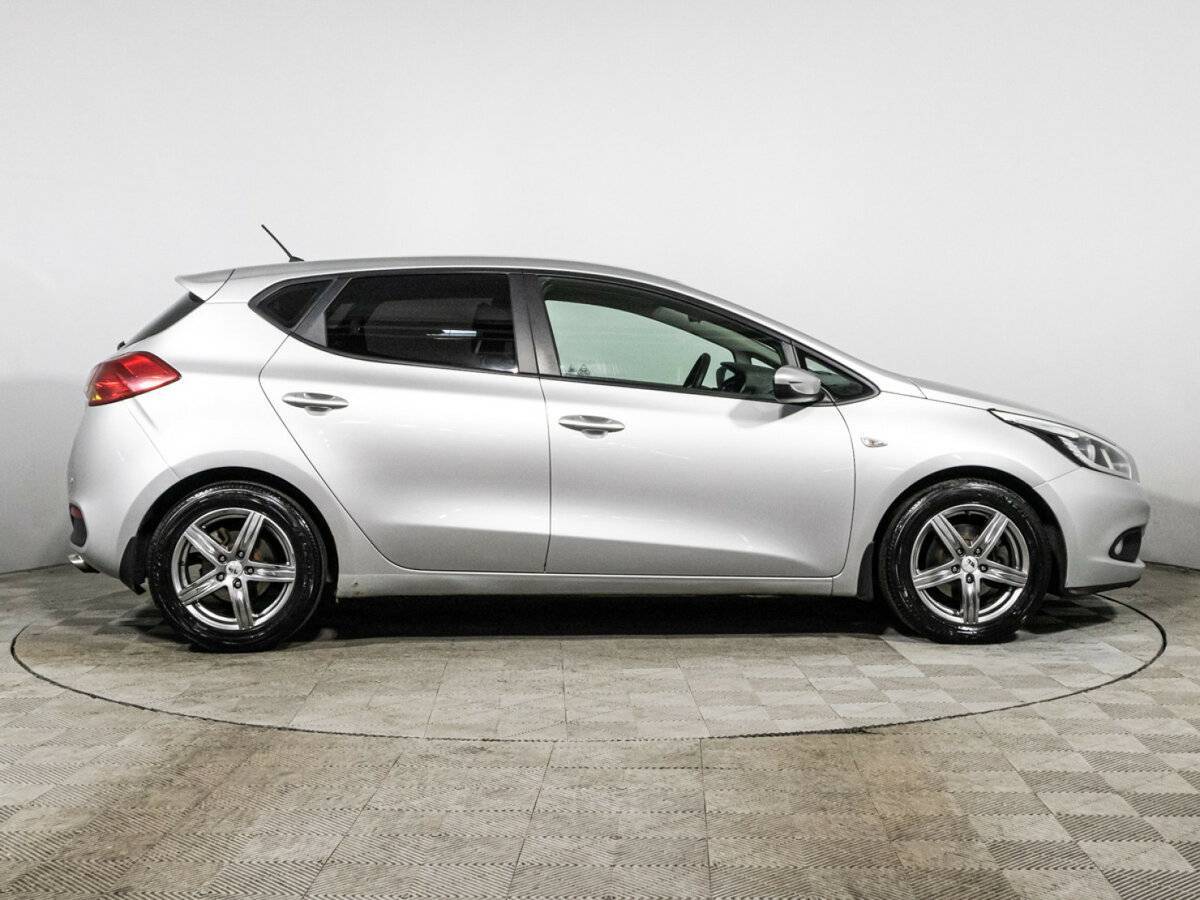 Kia Ceed, 2012 - фото №4