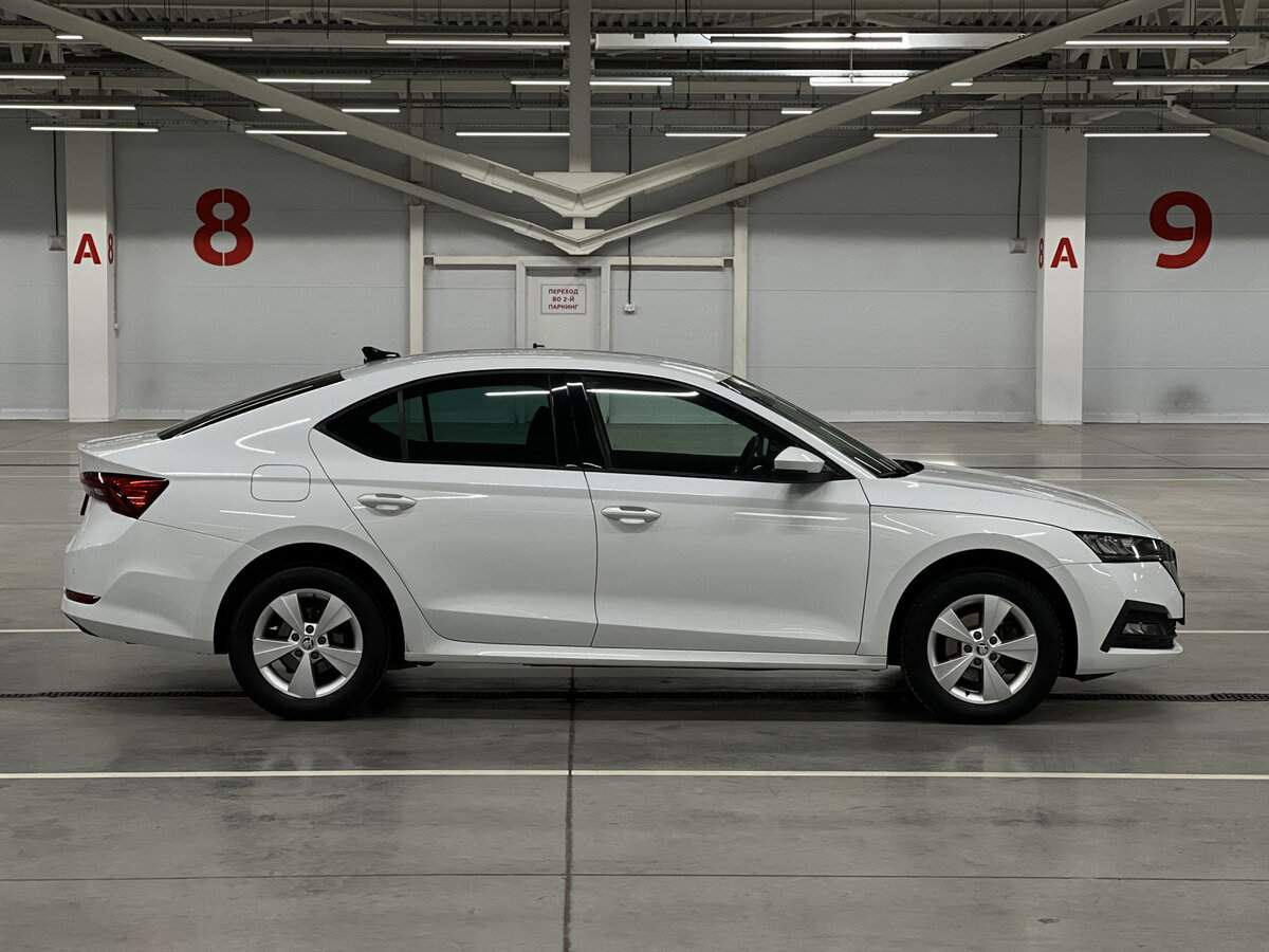 Skoda Octavia, 2020 - фото №4