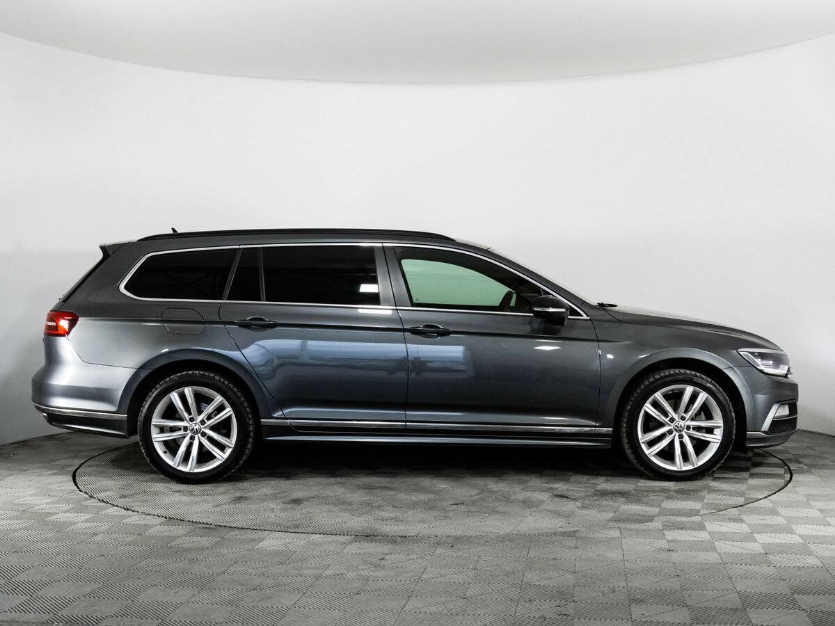 Volkswagen Passat, 2016 - фото №4