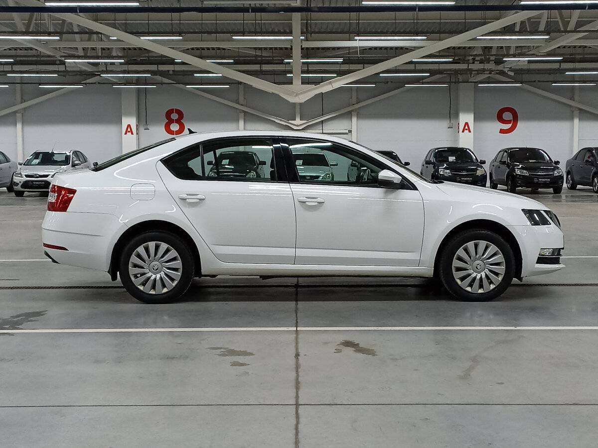 Skoda Octavia, 2019 - фото №4