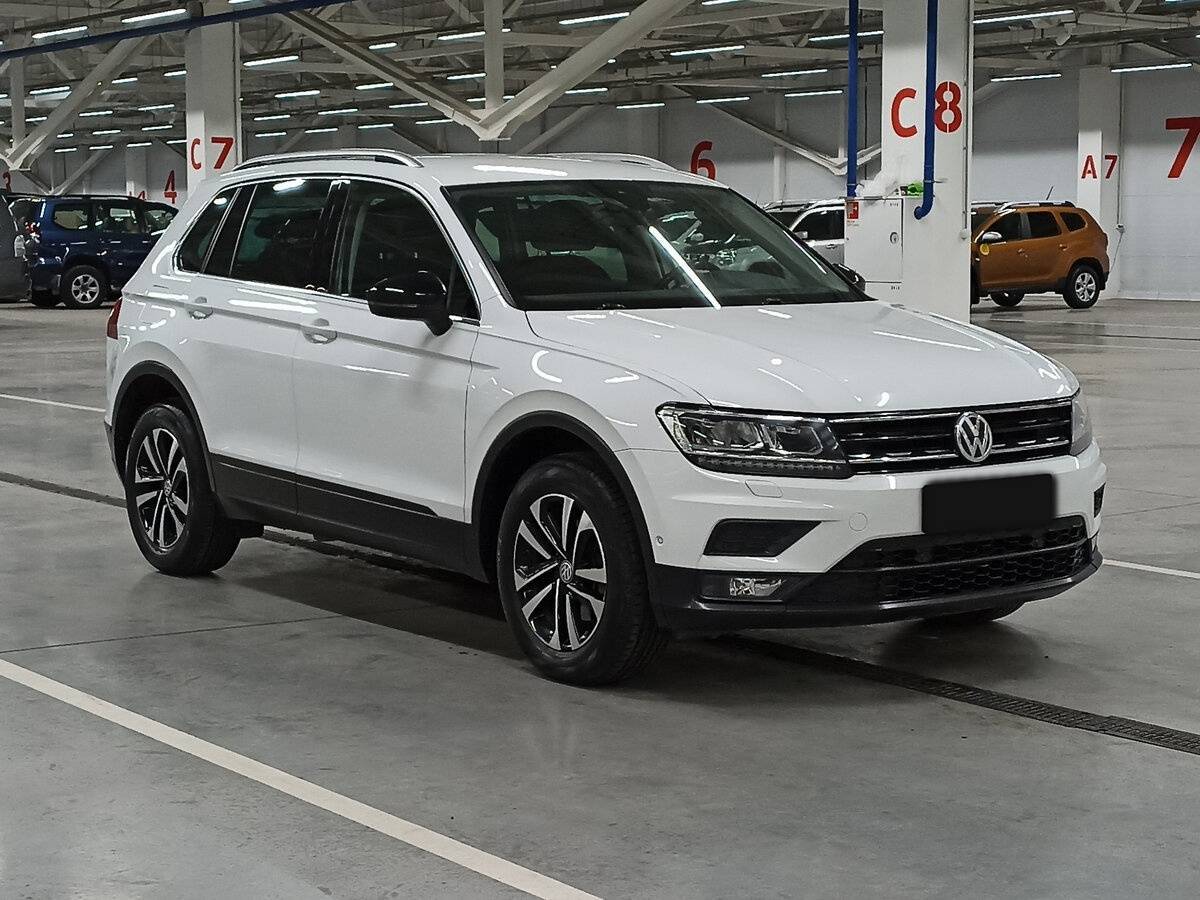 Volkswagen Tiguan, 2019 - фото №3