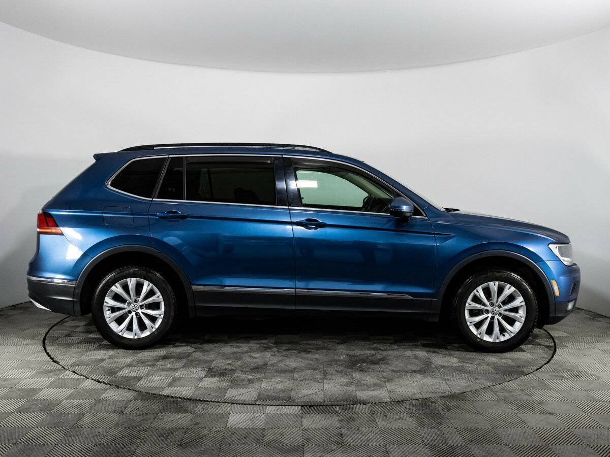 Volkswagen Tiguan Allspace, 2017 - фото №4