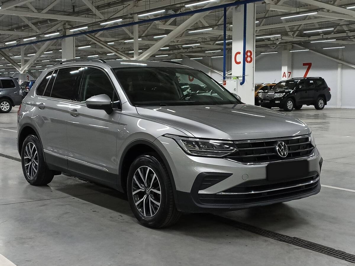 Volkswagen Tiguan, 2021 - фото №3