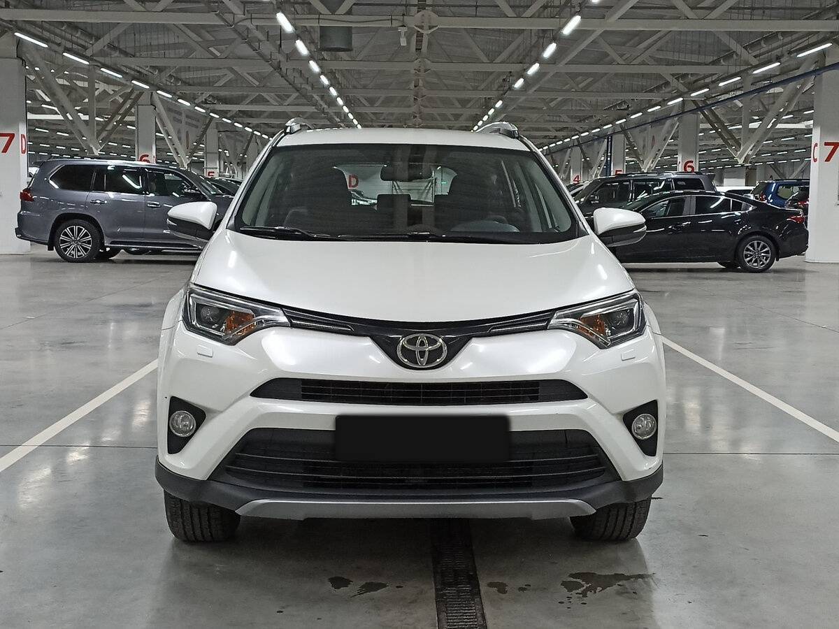 Toyota RAV4, 2017 - фото №2