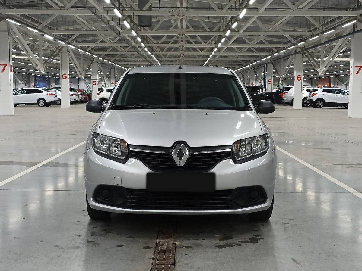Renault Logan, 2017 - фото №2