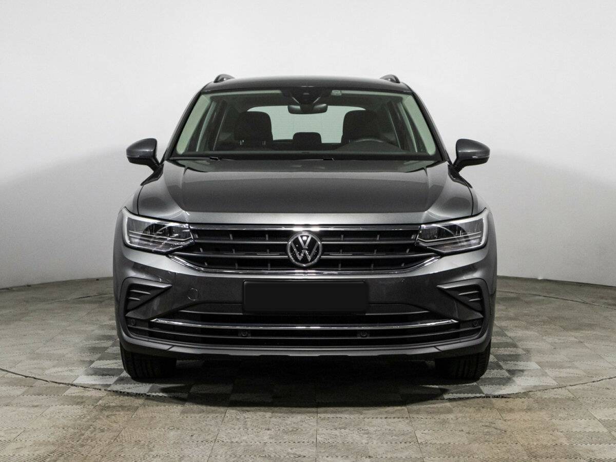 Volkswagen Tiguan, 2021 - фото №2