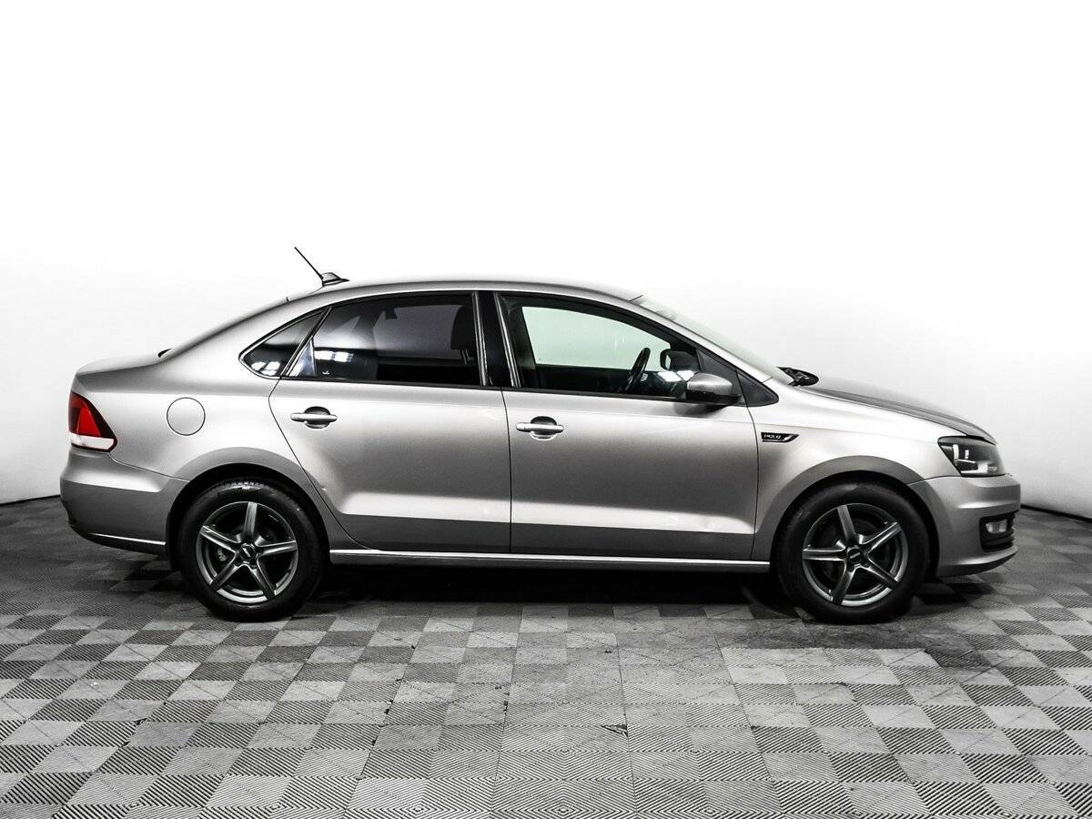 Volkswagen Polo, 2018 - фото №4