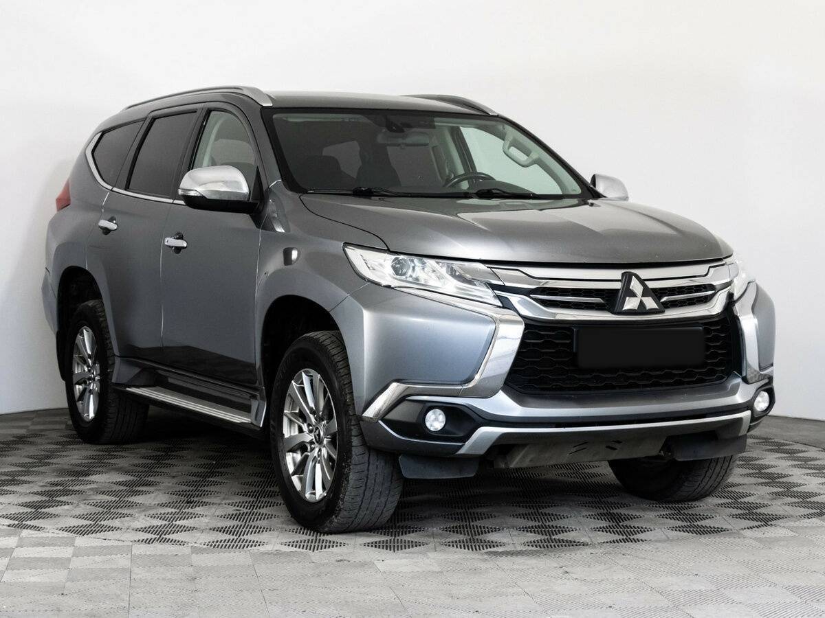 Mitsubishi Pajero Sport, 2017 - фото №3