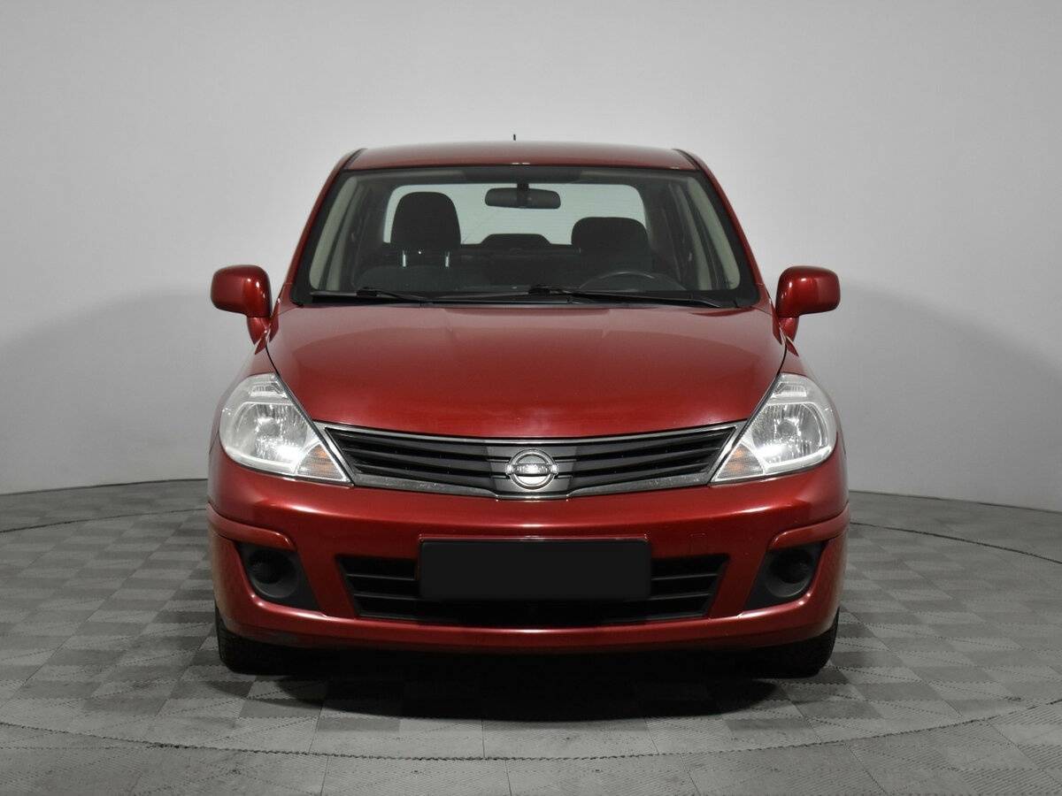 Nissan Tiida, 2012 - фото №2