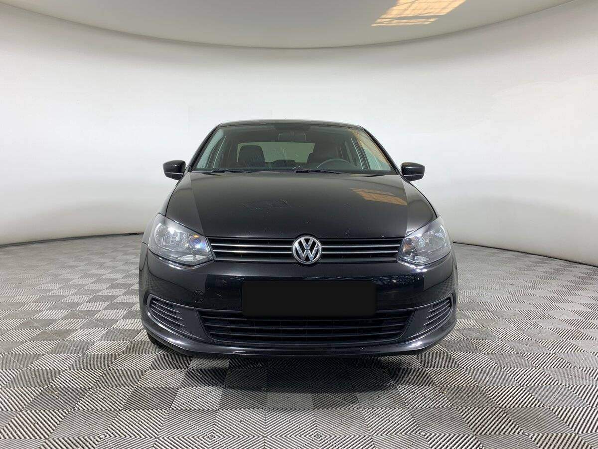 Volkswagen Polo, 2014 - фото №2