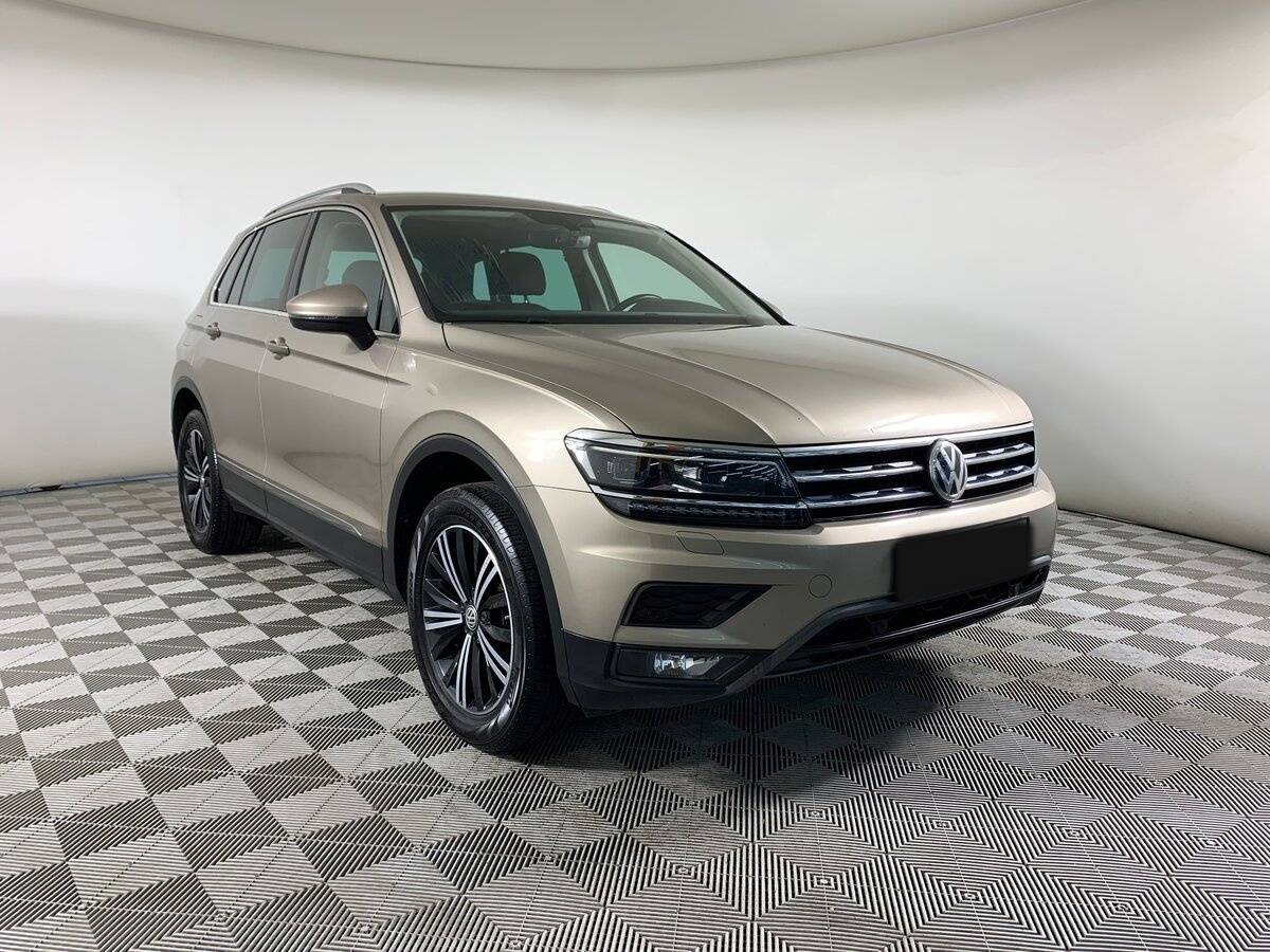 Volkswagen Tiguan, 2018 - фото №3
