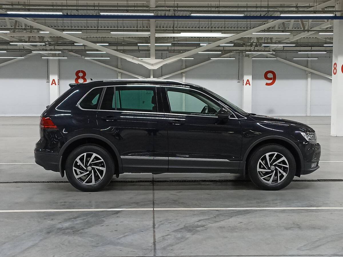 Volkswagen Tiguan, 2018 - фото №4