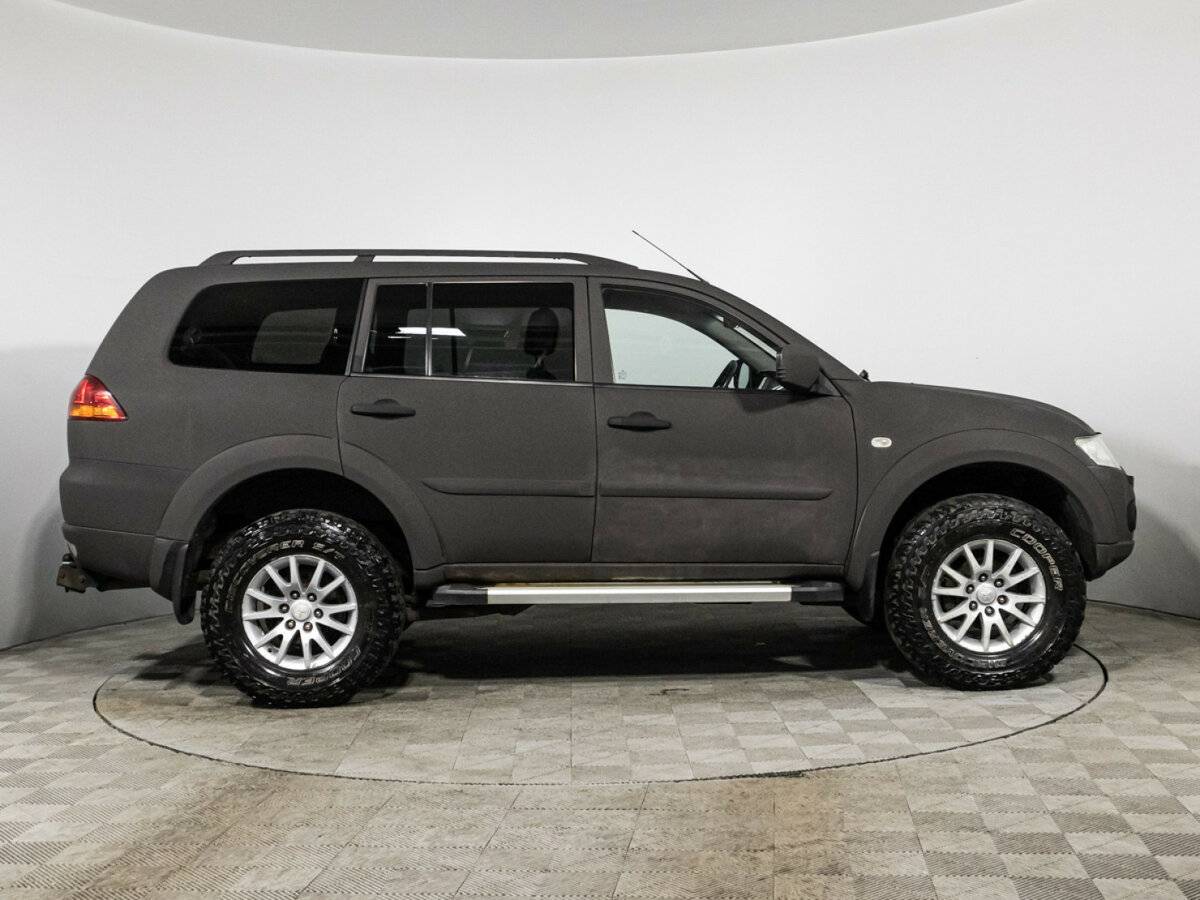 Mitsubishi Pajero Sport, 2012 - фото №4