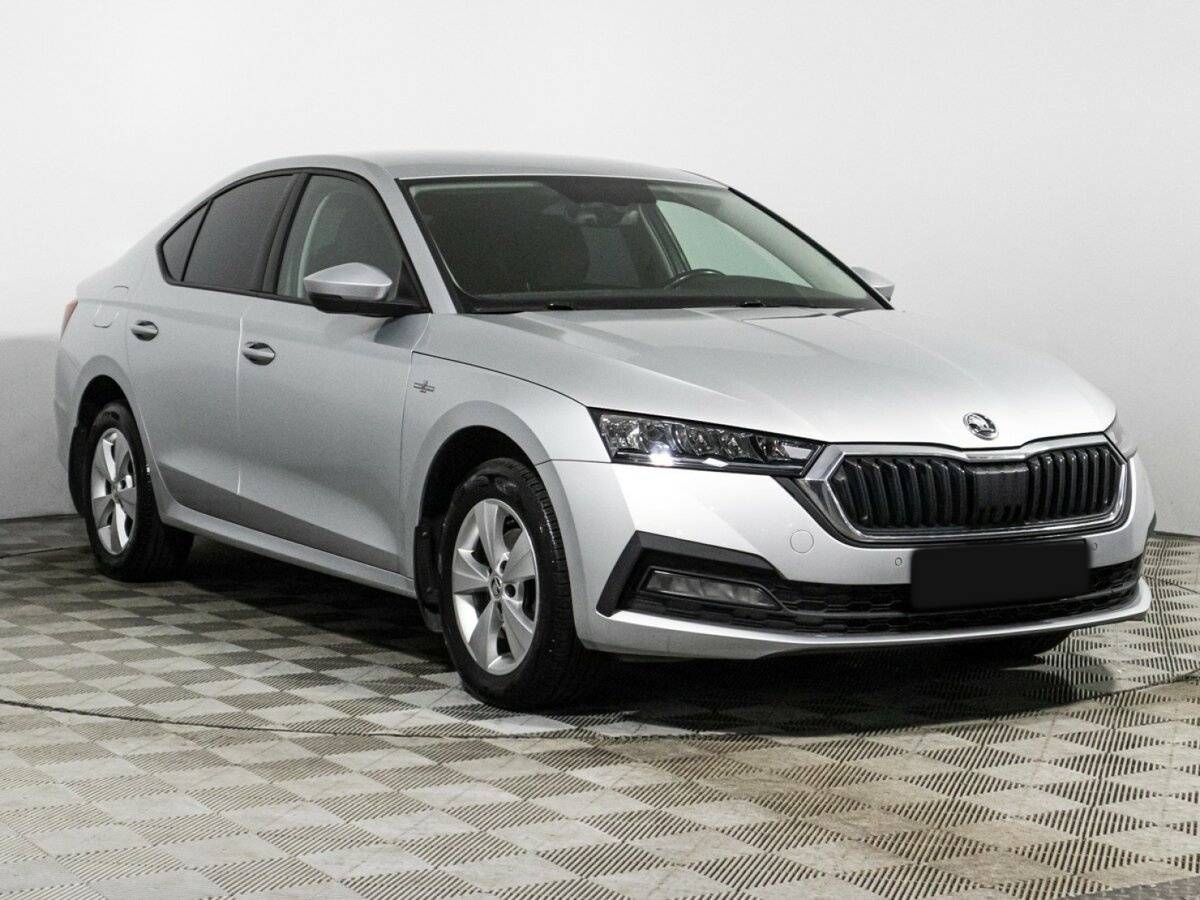 Skoda Octavia, 2021 - фото №3