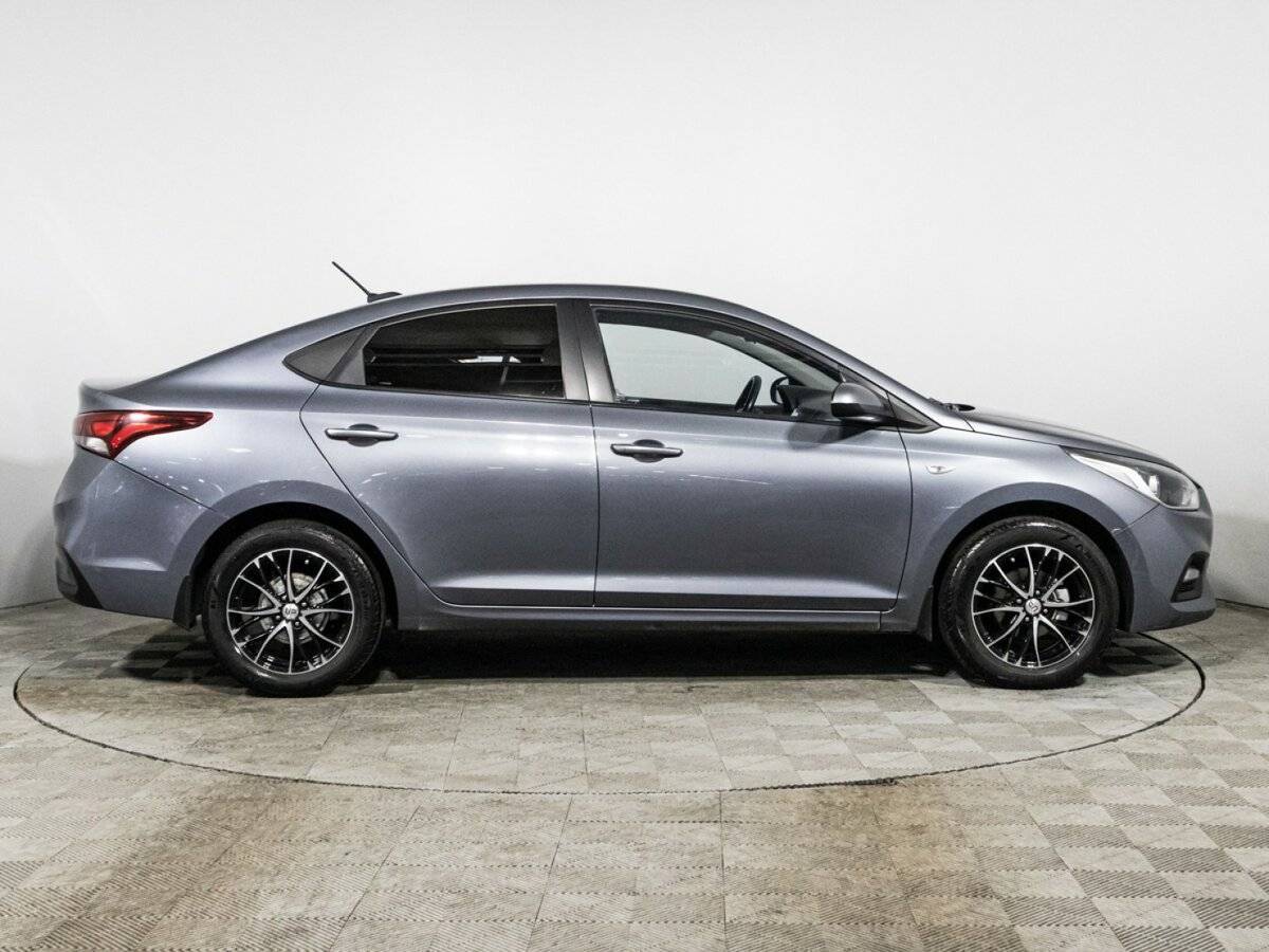 Hyundai Solaris, 2018 - фото №4