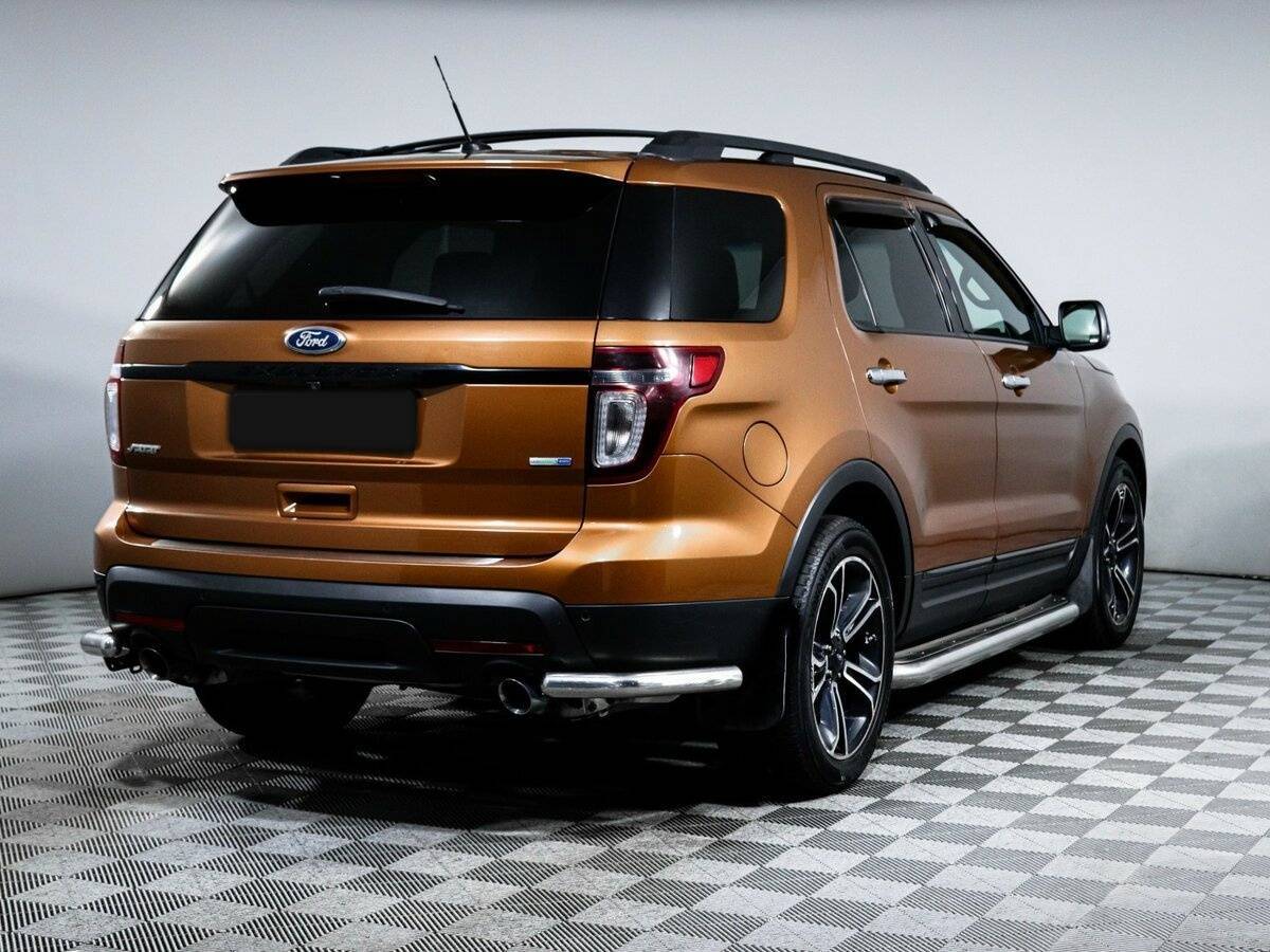 Ford Explorer Sport, 2013 - фото №4