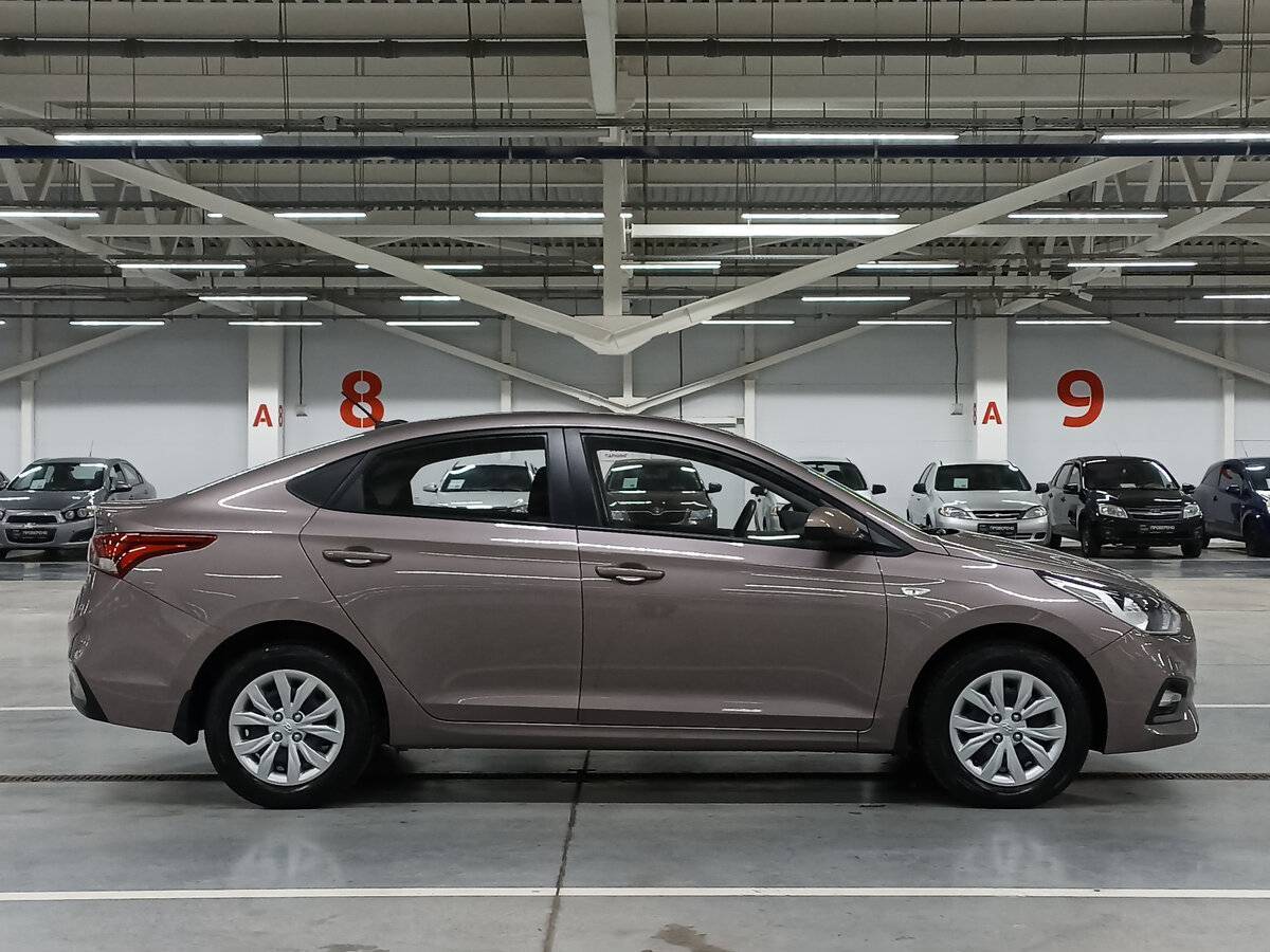 Hyundai Solaris, 2019 - фото №4