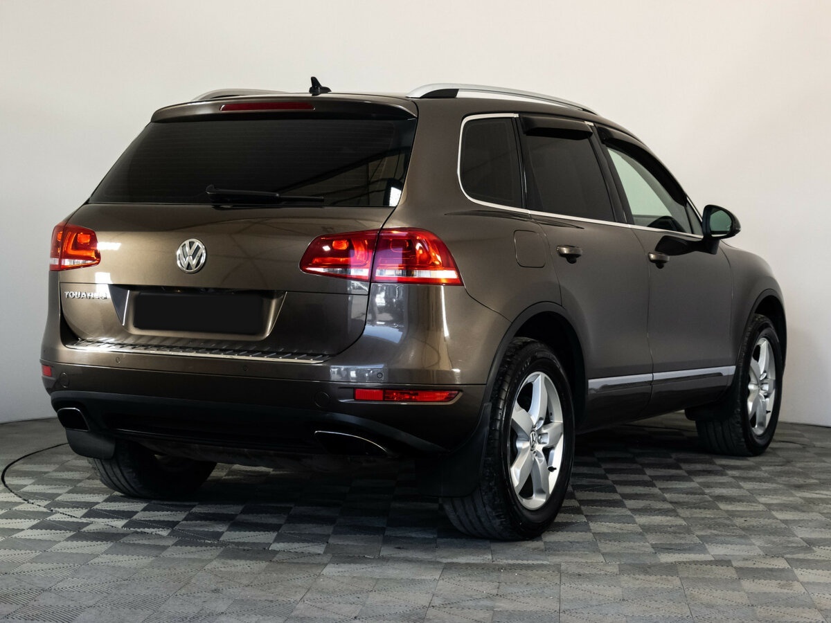 Volkswagen Touareg II, 2012 - фото №4