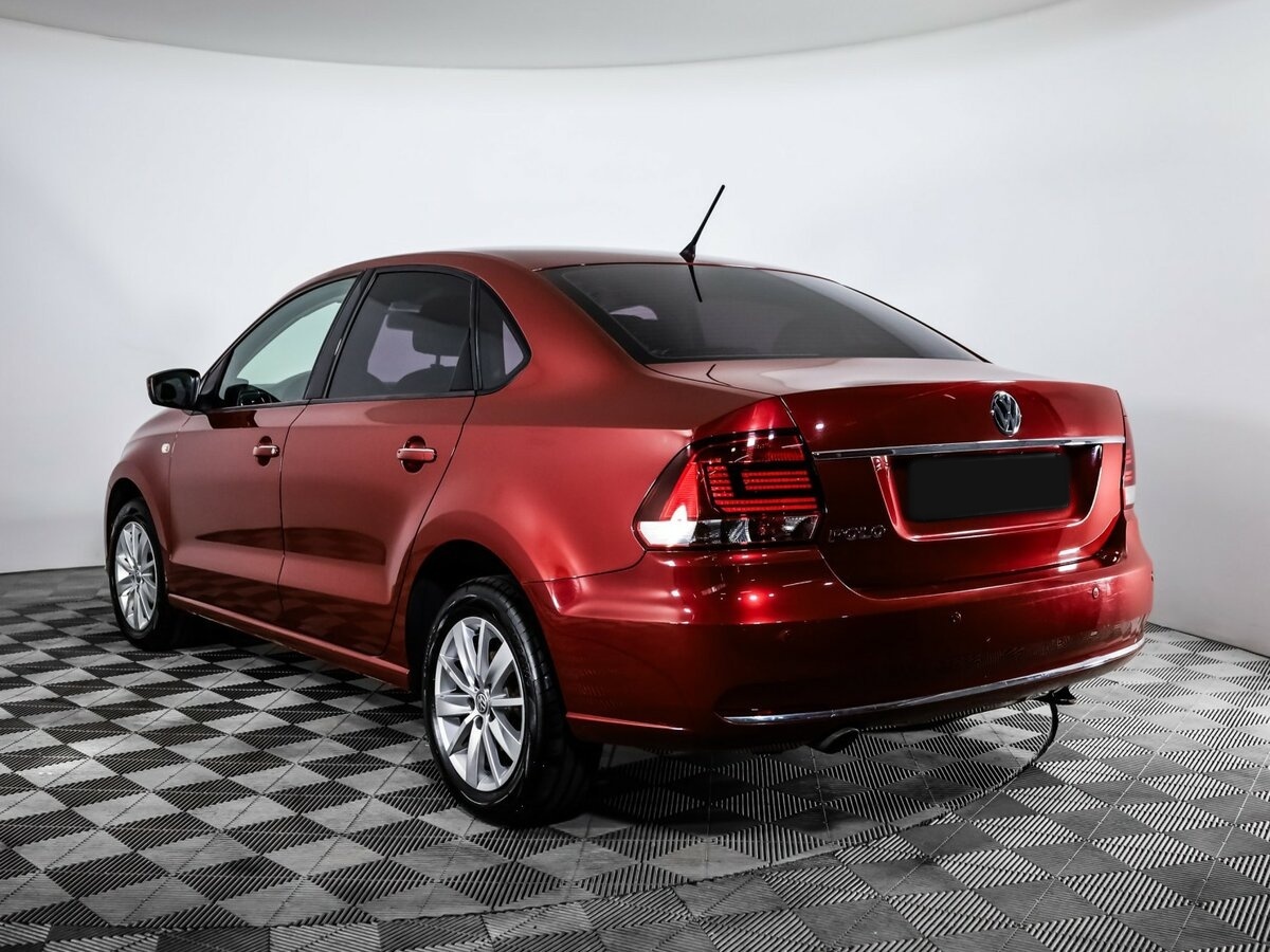 Volkswagen Polo V Рестайлинг, 2015 - фото №3