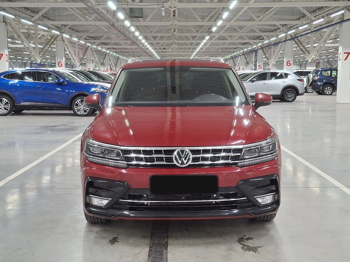 Volkswagen Tiguan II, 2018 - фото №2