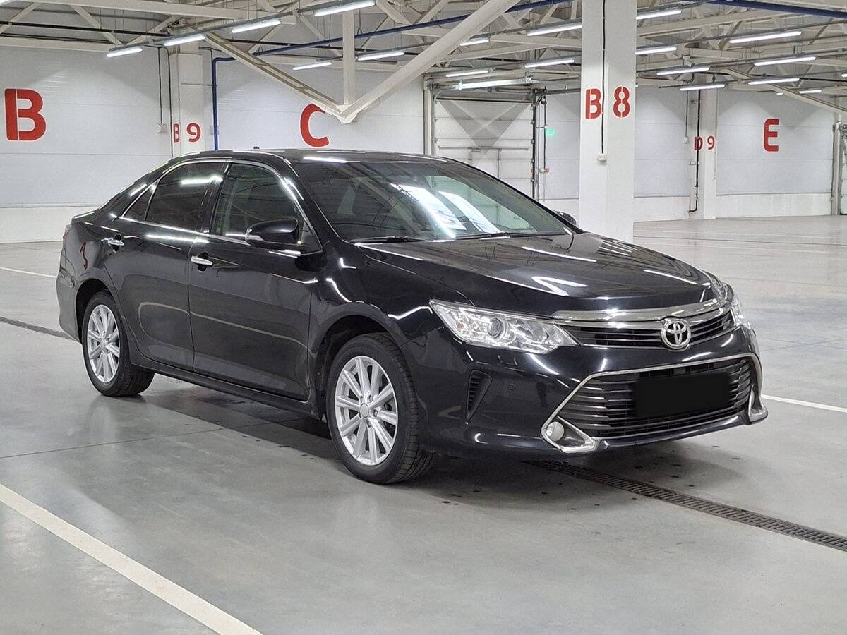 Toyota Camry VII (XV50) Рестайлинг, 2014 - фото №3
