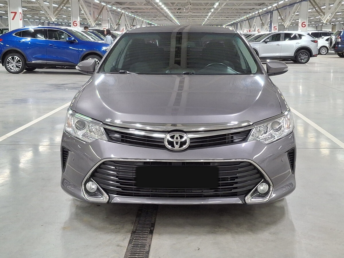 Toyota Camry VII (XV50) Рестайлинг, 2016 - фото №2