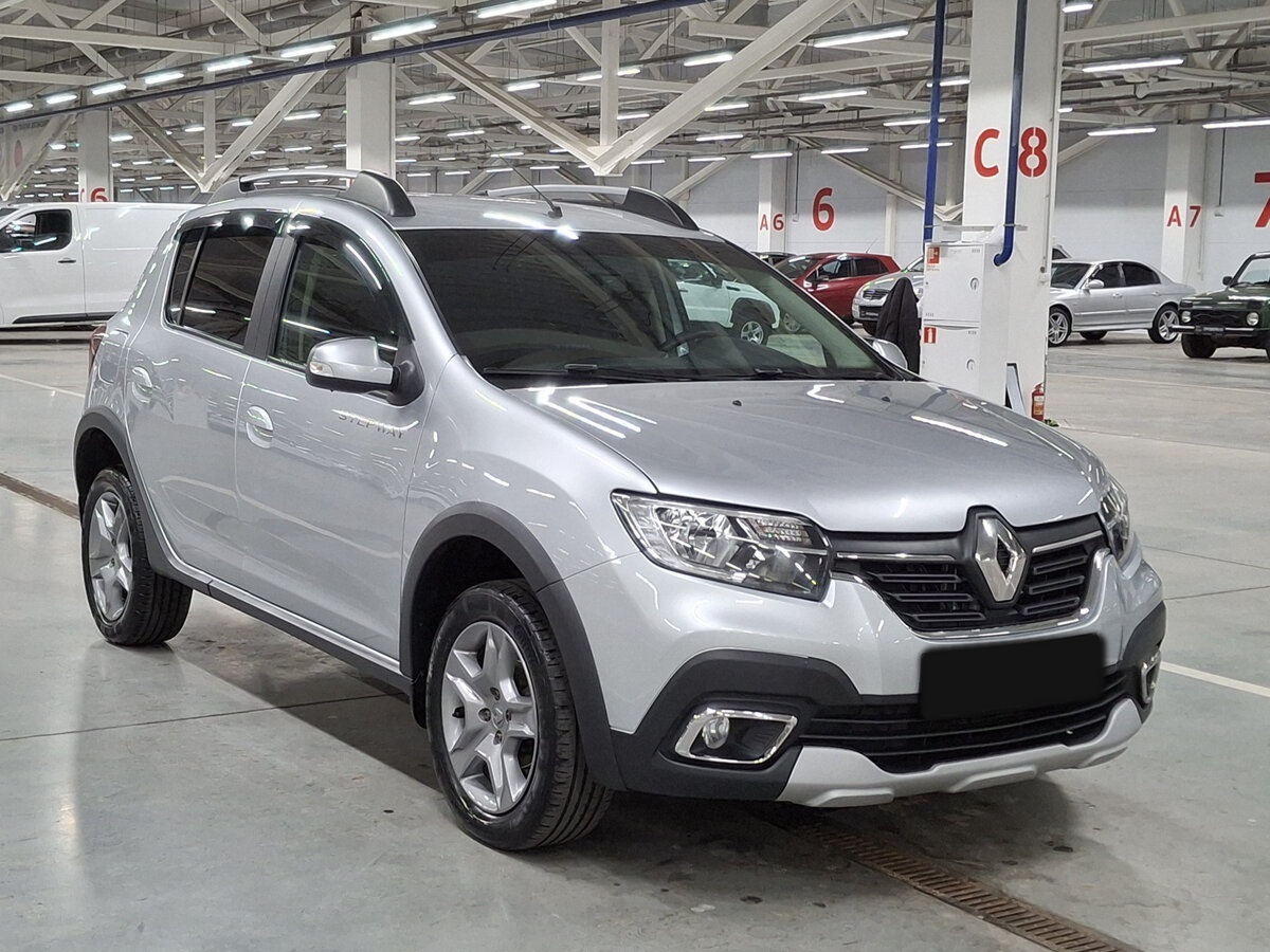 Renault Sandero Stepway II Рестайлинг, 2021 - фото №3