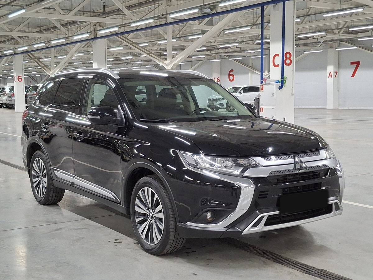 Mitsubishi Outlander III Рестайлинг 3, 2020 - фото №3
