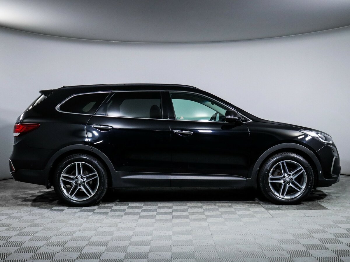 Hyundai Santa Fe Grand III Рестайлинг, 2017 - фото №4
