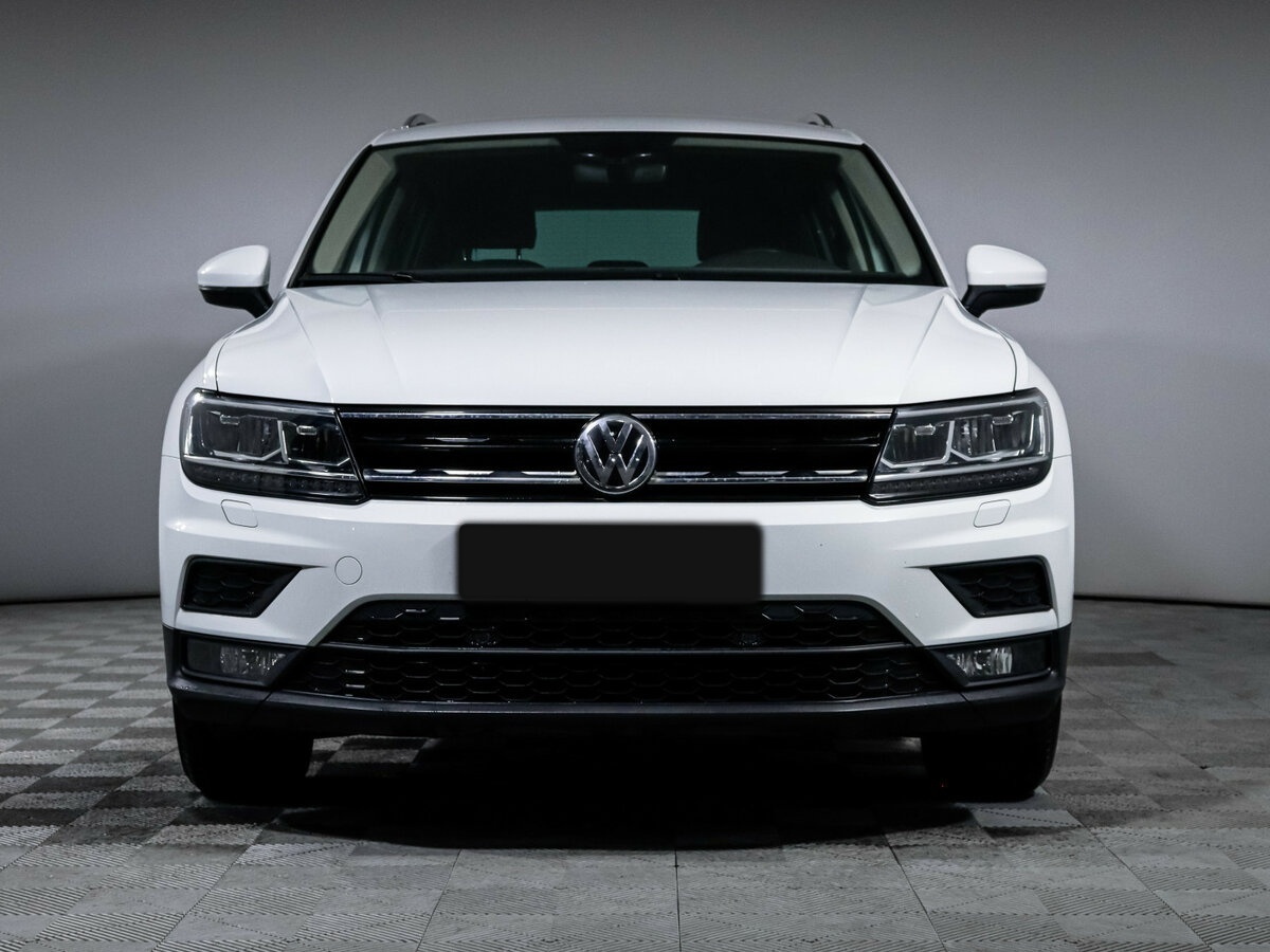 Volkswagen Tiguan II, 2018 - фото №2