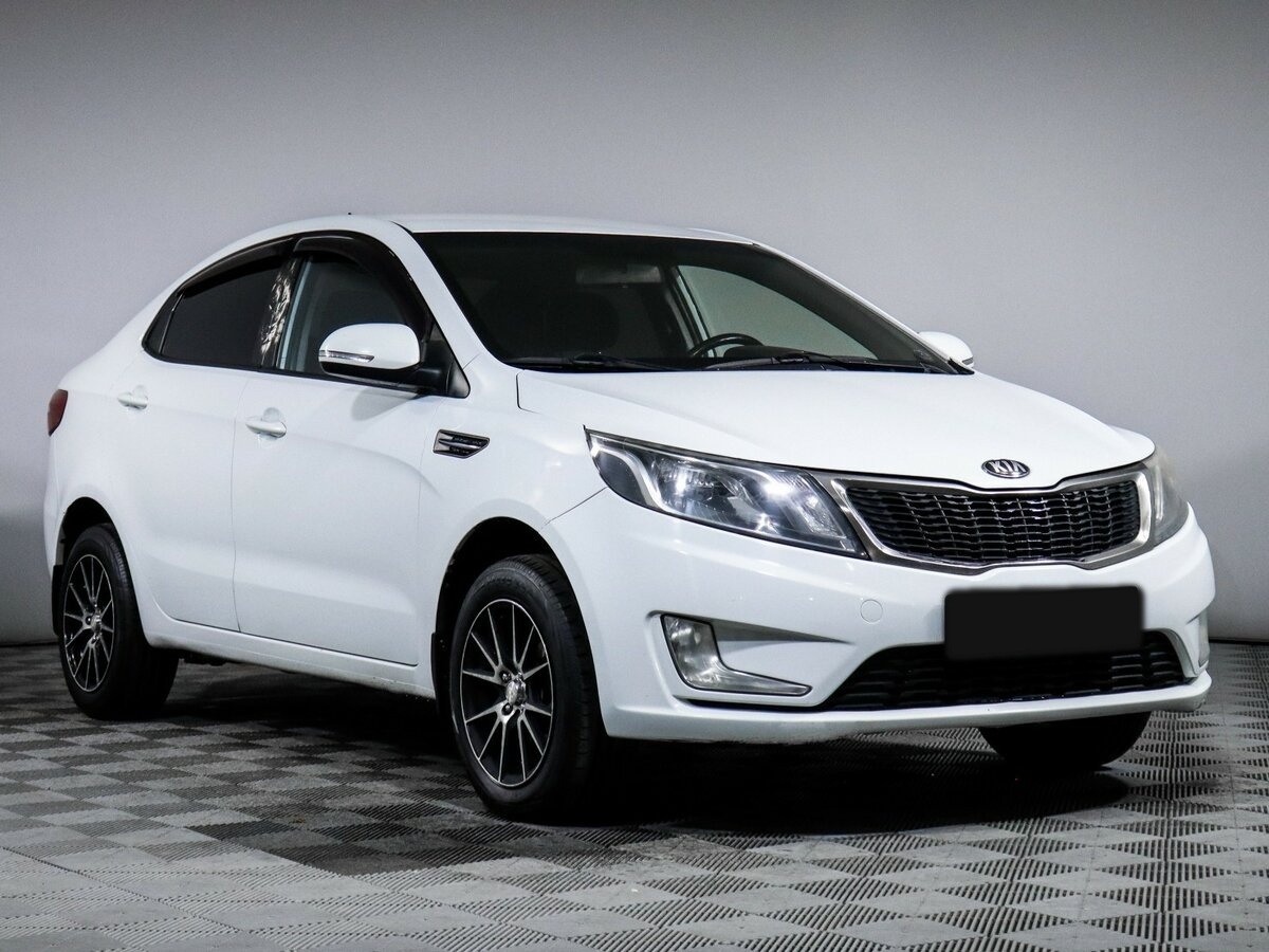 Kia Rio 5-speed III, 2013 - фото №3