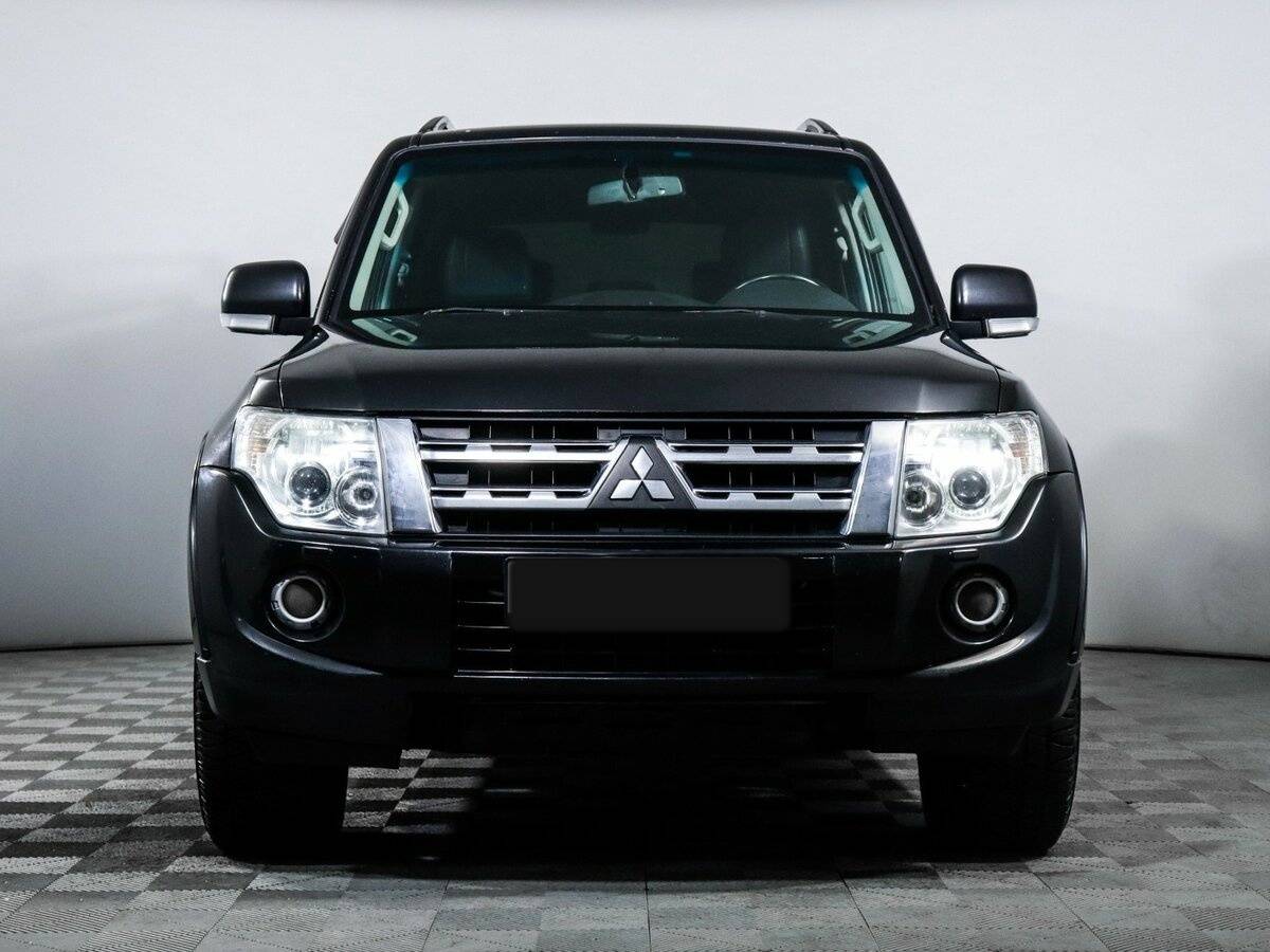 Mitsubishi Pajero IV Рестайлинг 1, 2012 - фото №2
