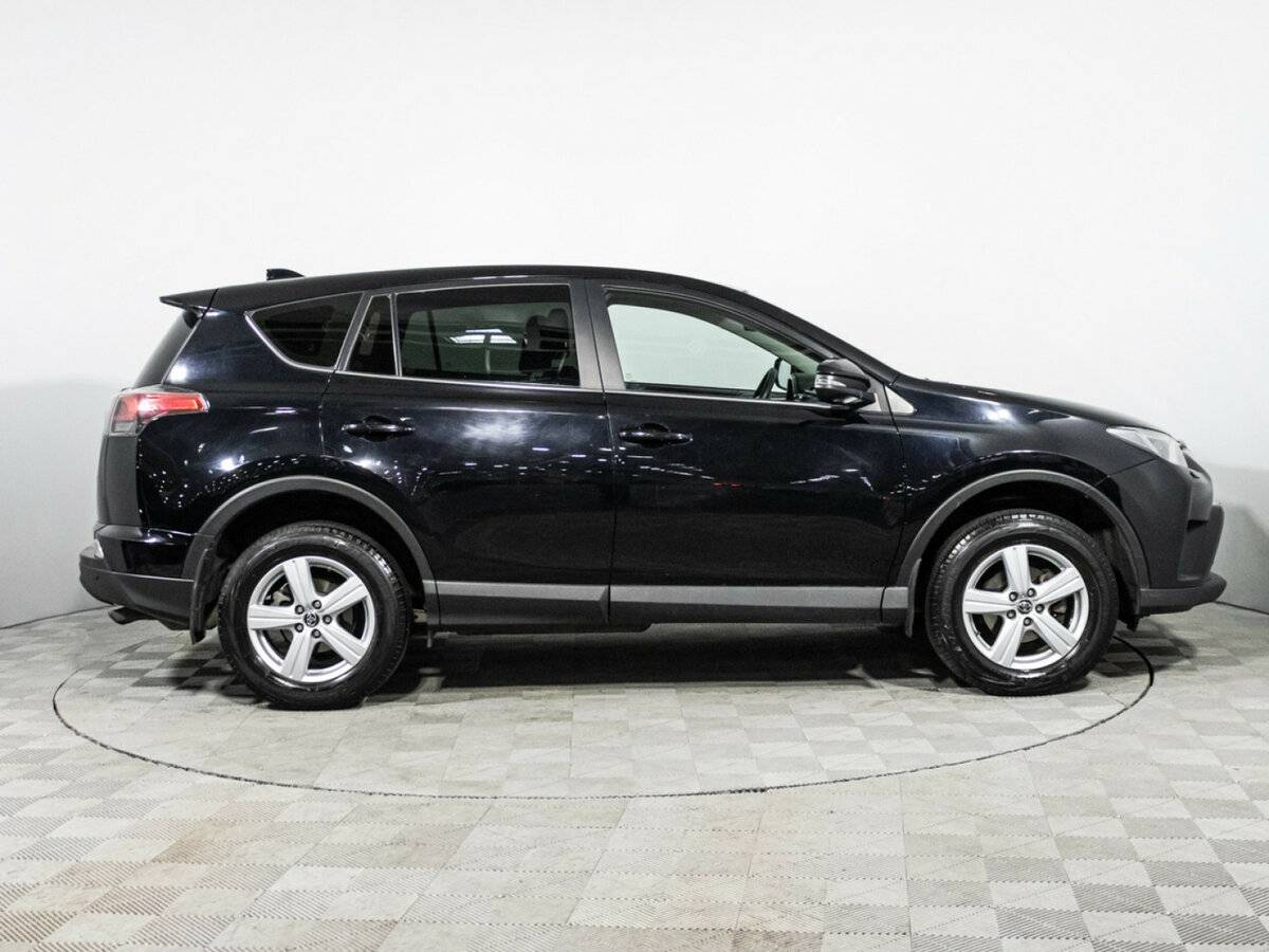 Toyota RAV4 IV (XA40) Рестайлинг, 2017 - фото №4