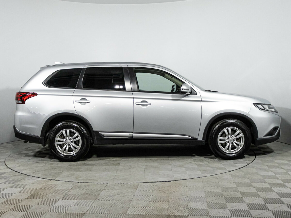 Mitsubishi Outlander III Рестайлинг 3, 2019 - фото №4