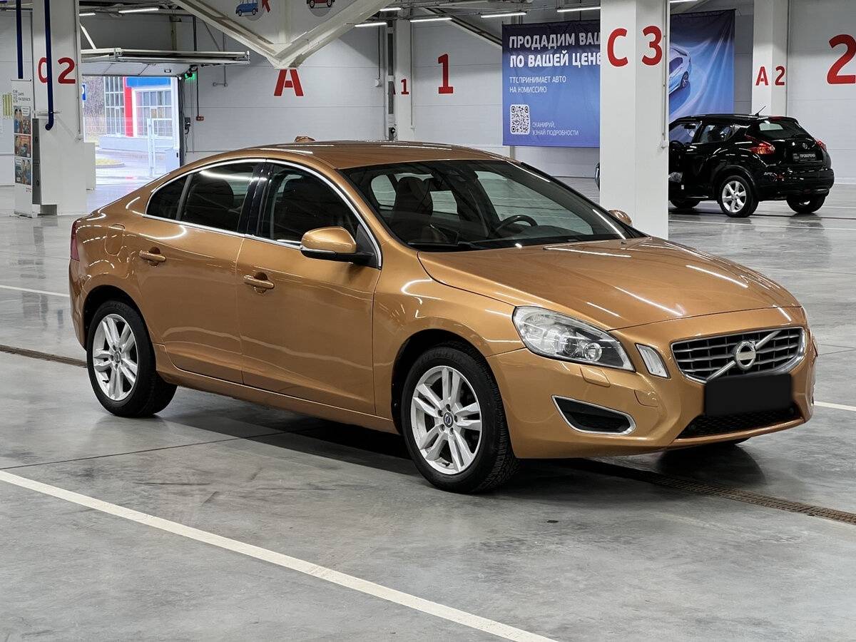 Volvo S60 II, 2012 - фото №3