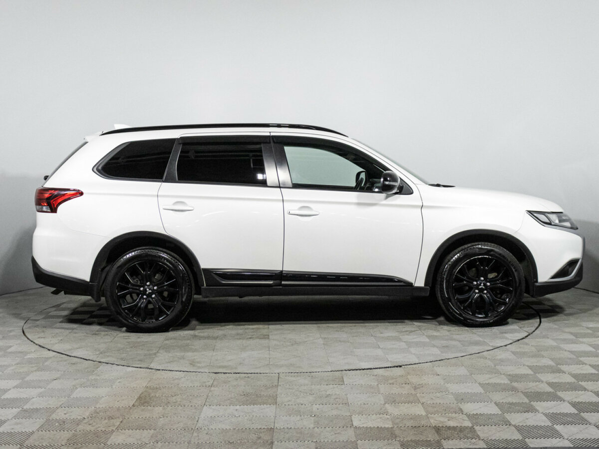 Mitsubishi Outlander III Рестайлинг 3, 2021 - фото №4
