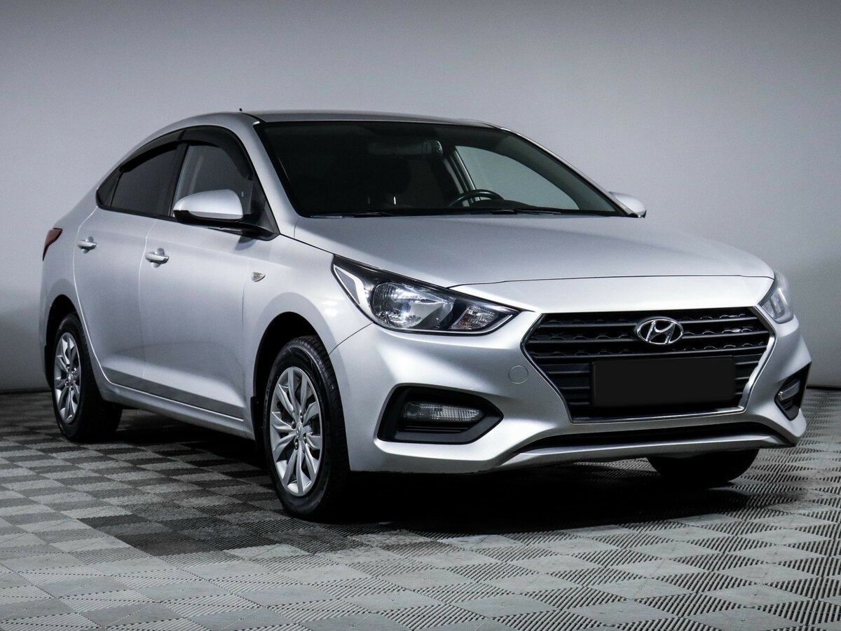 Hyundai Solaris II, 2018 - фото №3