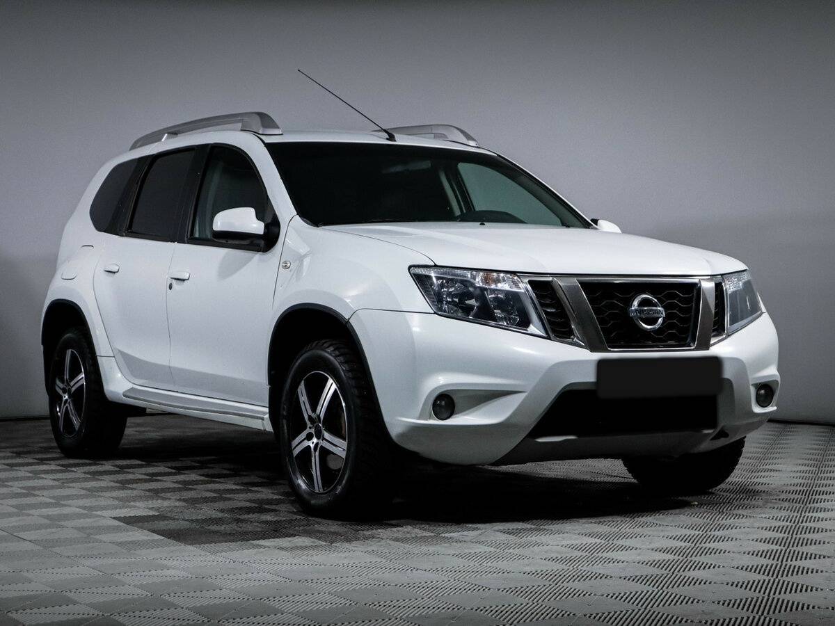 Nissan Terrano III (D10), 2017 - фото №3