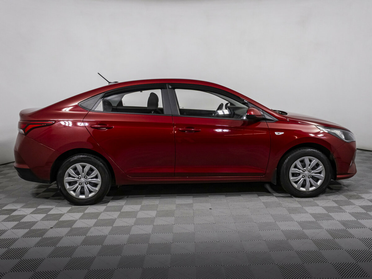 Hyundai Solaris II Рестайлинг, 2020 - фото №4