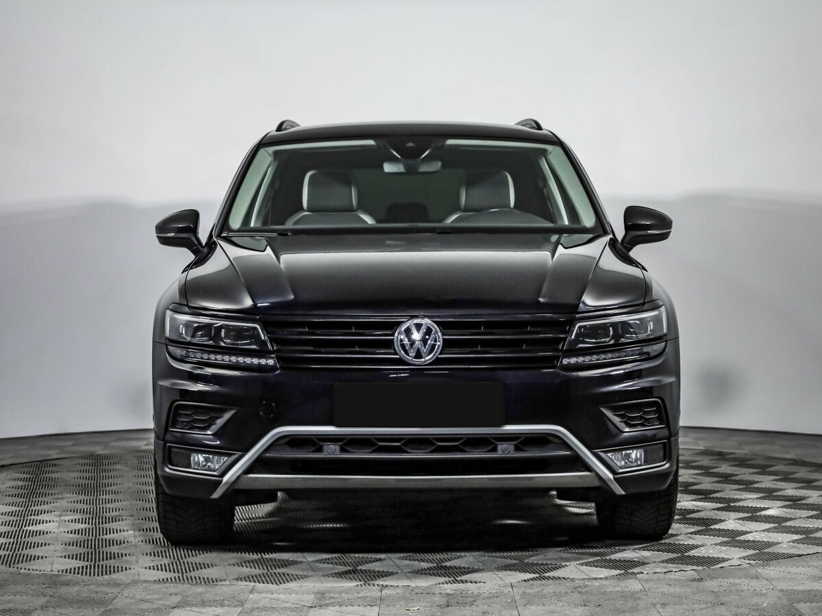 Volkswagen Tiguan II, 2019 - фото №2