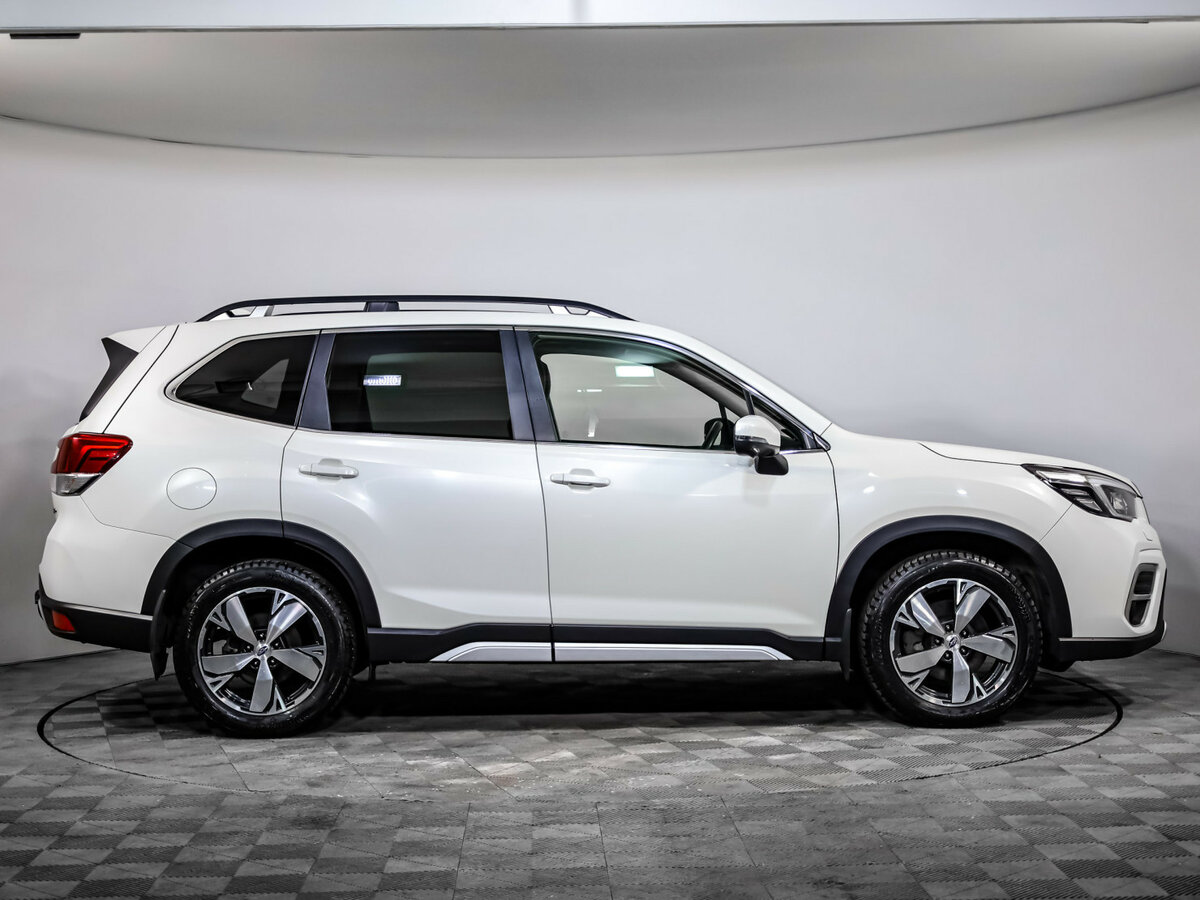 Subaru Forester V, 2018 - фото №4