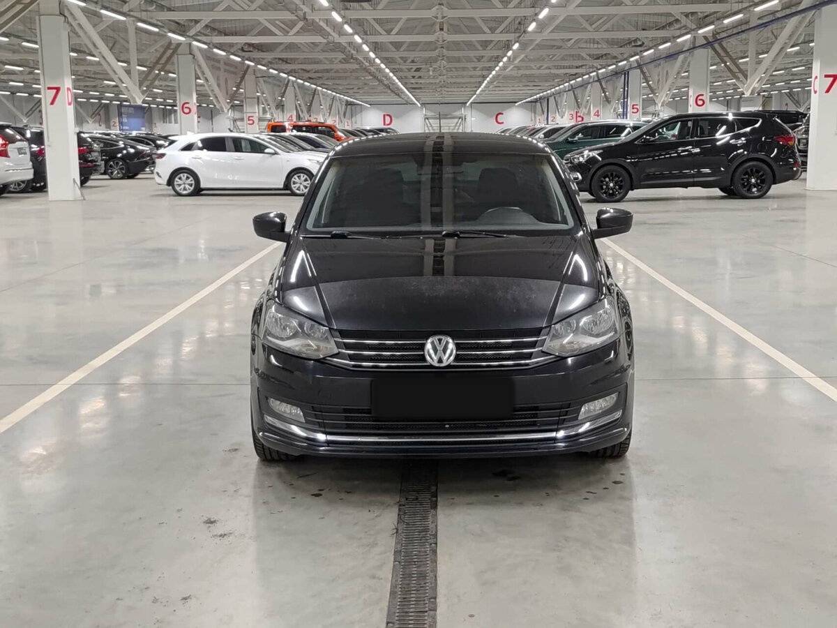 Volkswagen Polo V Рестайлинг, 2016 - фото №2