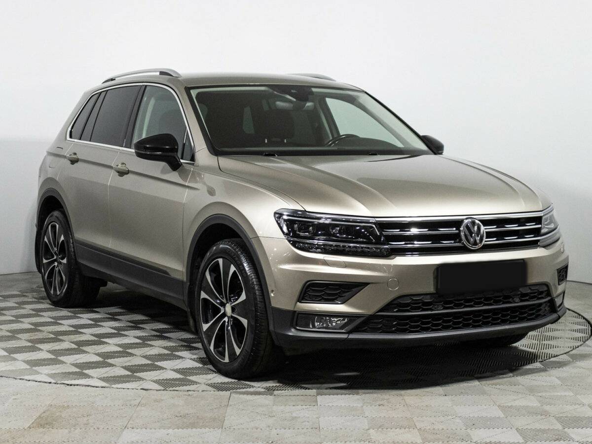 Volkswagen Tiguan II, 2019 - фото №2