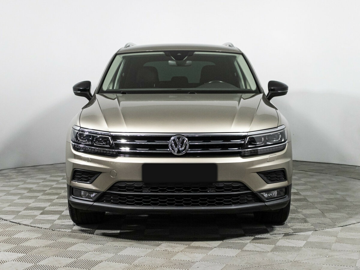 Volkswagen Tiguan II, 2019 - фото №3