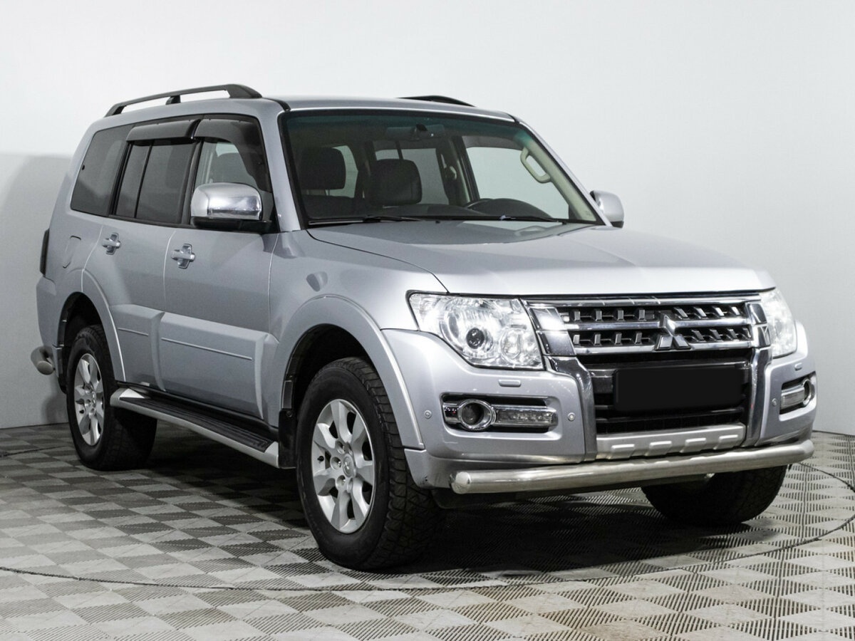 Mitsubishi Pajero IV Рестайлинг 2, 2015 - фото №3