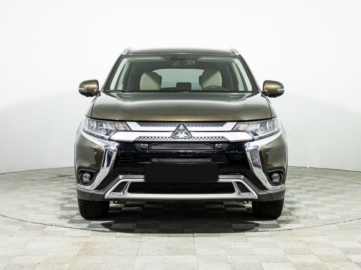 Mitsubishi Outlander III Рестайлинг 3, 2020 - фото №2
