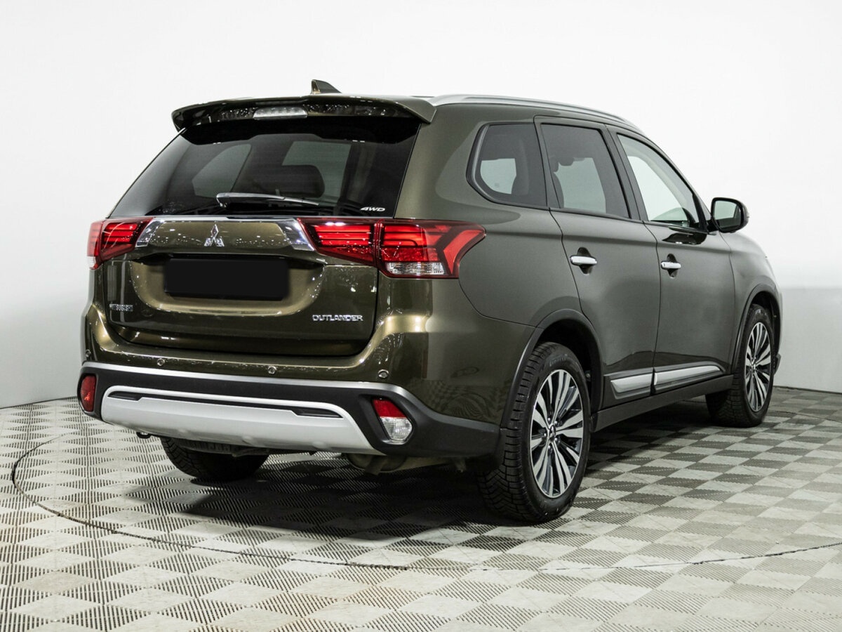 Mitsubishi Outlander III Рестайлинг 3, 2020 - фото №4