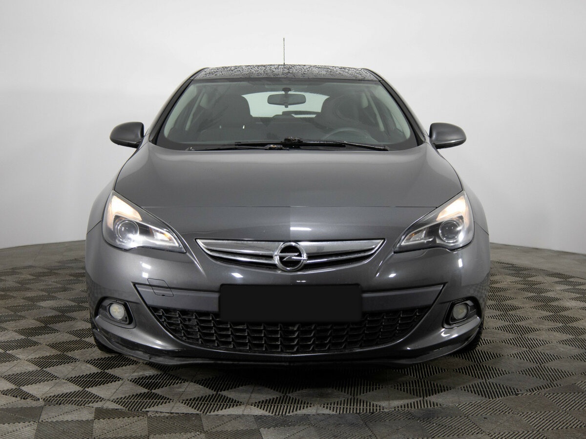 Opel Astra GTC J Рестайлинг, 2012 - фото №2