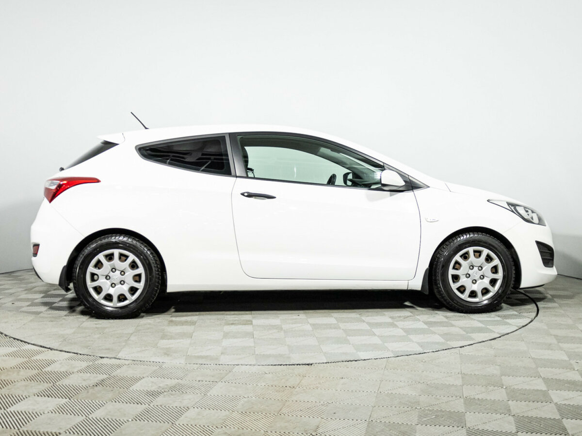 Hyundai i30 II, 2014 - фото №4